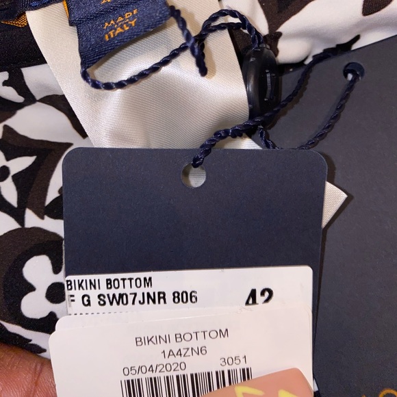 New💕Louis Vuitton Logo monogram Bikini - Picture 11 of 12